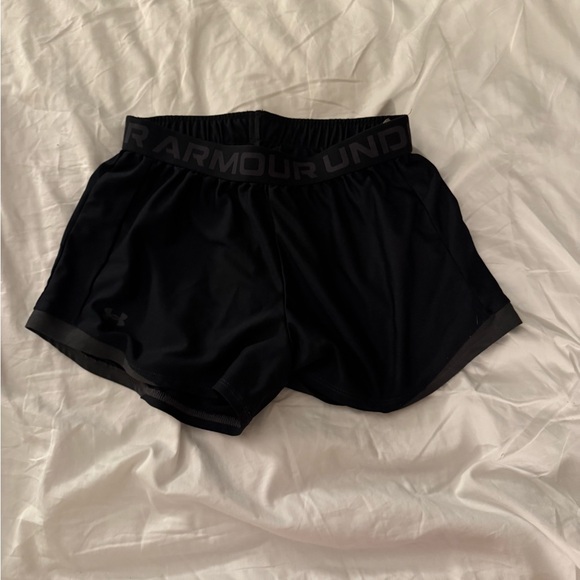 Black Under Armour Gym Shorts – Women’s Size Small - Picture 2 of 2